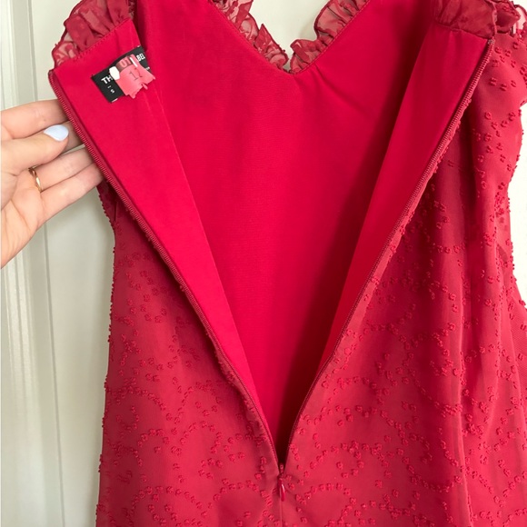 Red Ruffle Dress size small - Picture 5 of 6